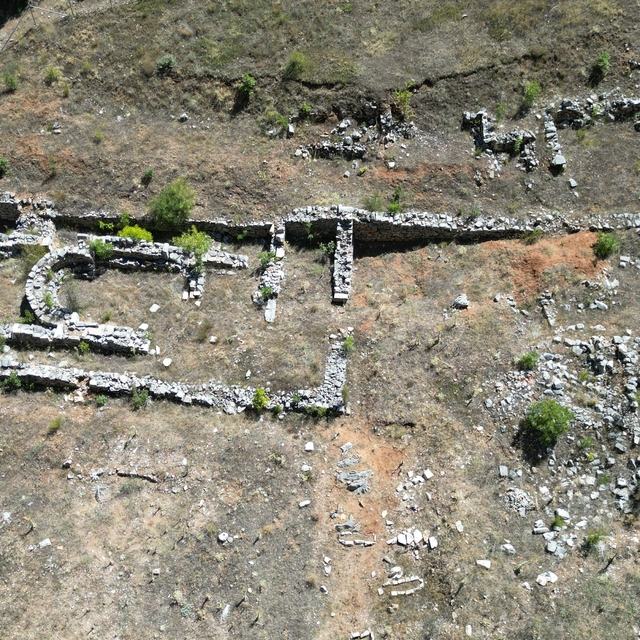 Isparta'daki tarihi manastır Bizanslıların inanç ve sosyal yaşamından izler...