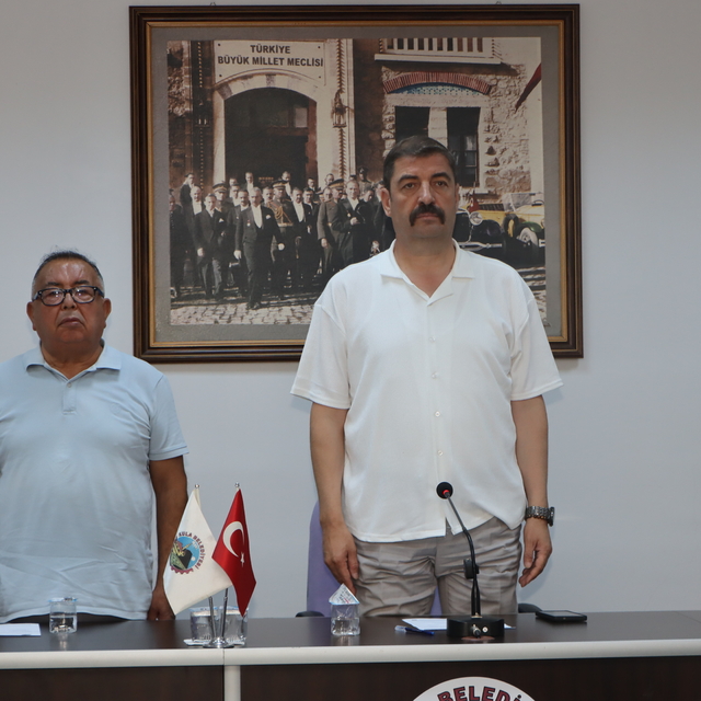 Kula Belediye Başkanı Dönmez'den CHP'li belediye meclis üyelerine tepki