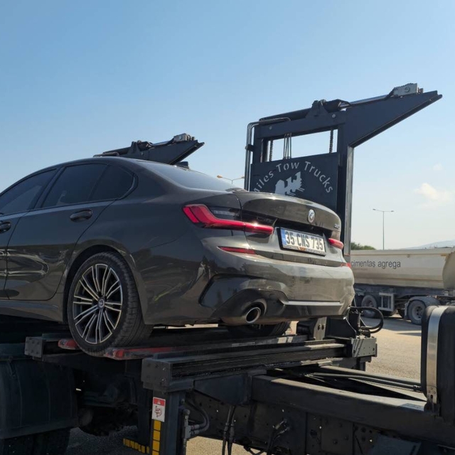 İzmir'de otomobiliyle drift atan sürücüye 48 bin 559 lira ceza