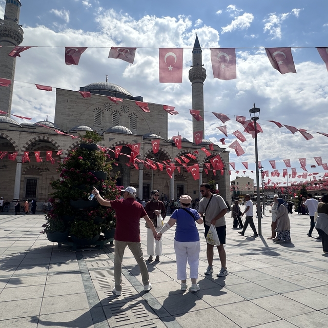 Mevlana Müzesi'nde milli maç yoğunluğu