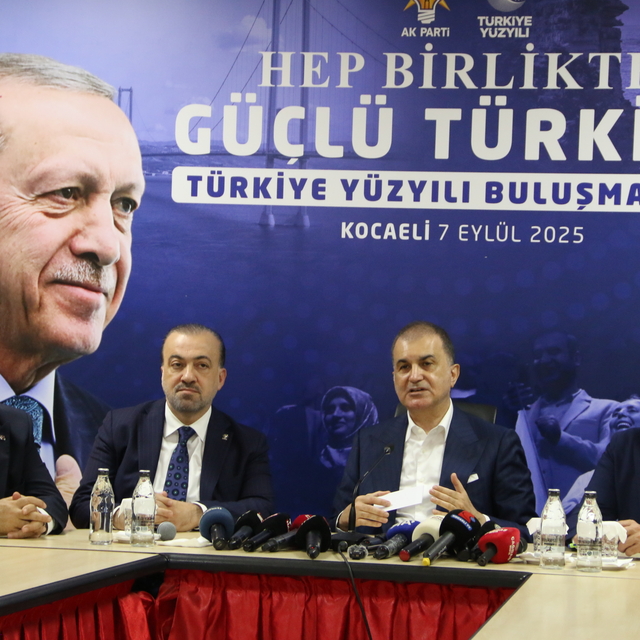 AK Parti Sözcüsü Çelik: CHP yönetimi ve Özel'de ciddi bir siyasi navigasyon...