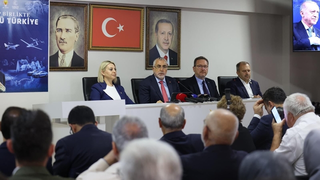 Bakan Işıkhan: İstihdamda yeni rekorlar kıracağımıza inancım tam