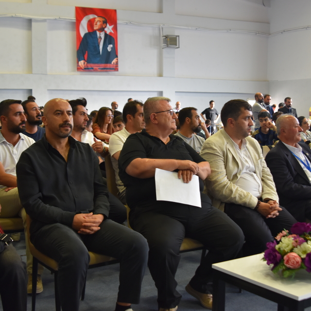 Bitlis'te düzenlenen "2. BETAV Uluslararası Satranç Turnuvası" sona erdi