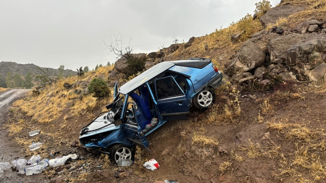 Uşak'ta trafik kazalarında 5 kişi yaralandı