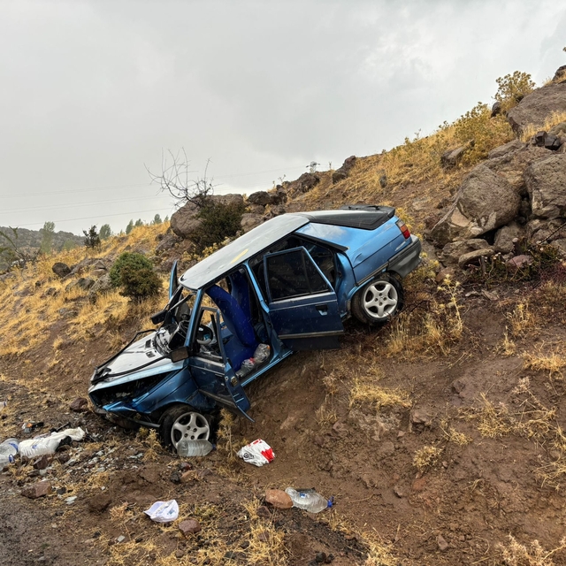 Uşak'ta trafik kazalarında 5 kişi yaralandı
