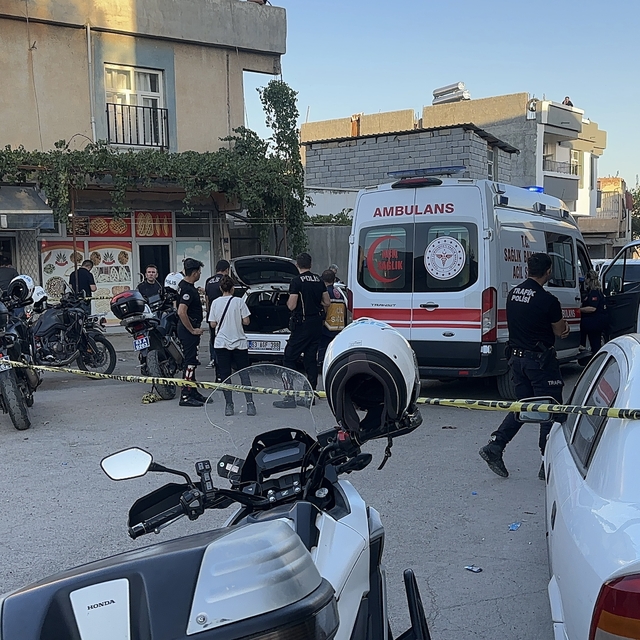 Şanlıurfa'da bir kişi otomobilde ölü bulundu