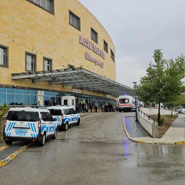 Çorum'da üç kazada 17 kişi yaralandı