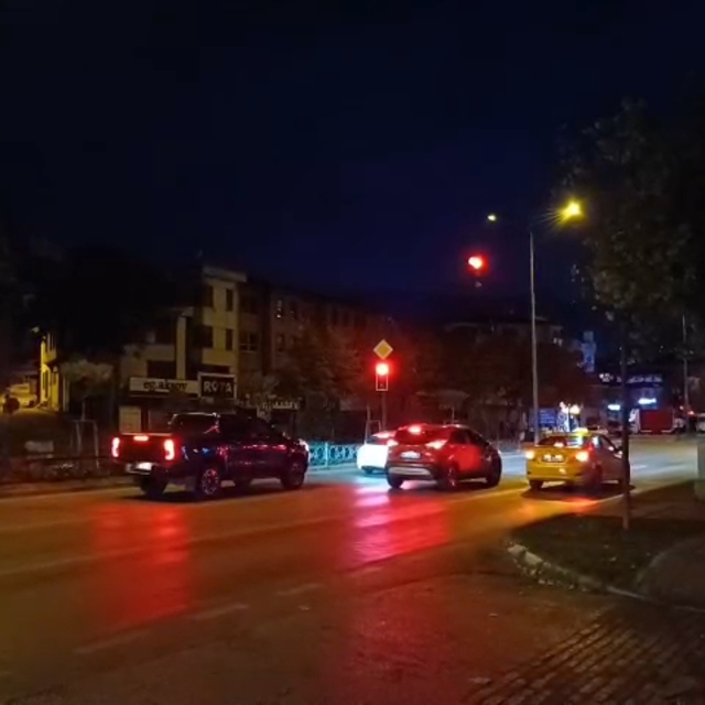 Balıkesir Sındırgı'da 4.9 ve 4.1 büyüklüğünde 2 deprem (7)