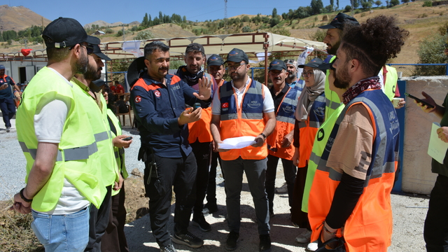 Hakkari'de destek AFAD gönüllüleri buluştu