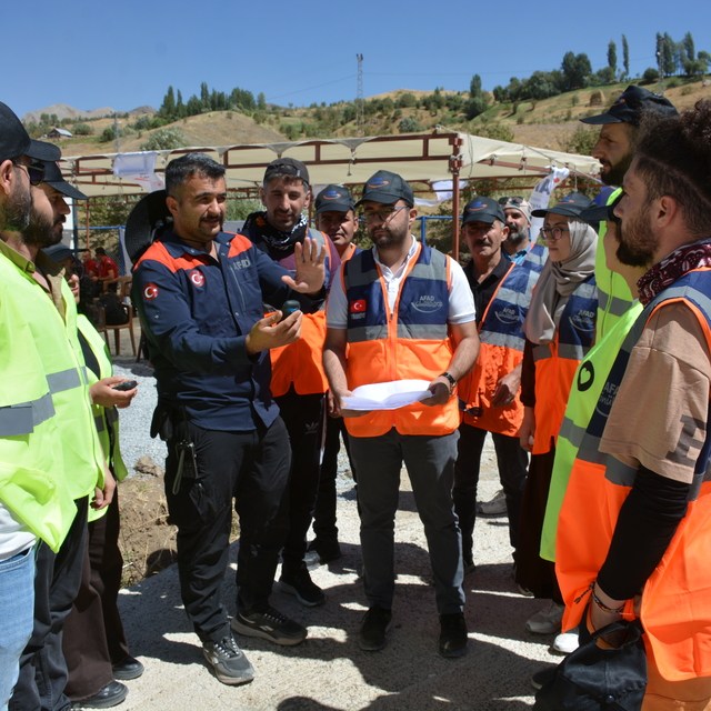 Hakkari'de destek AFAD gönüllüleri buluştu
