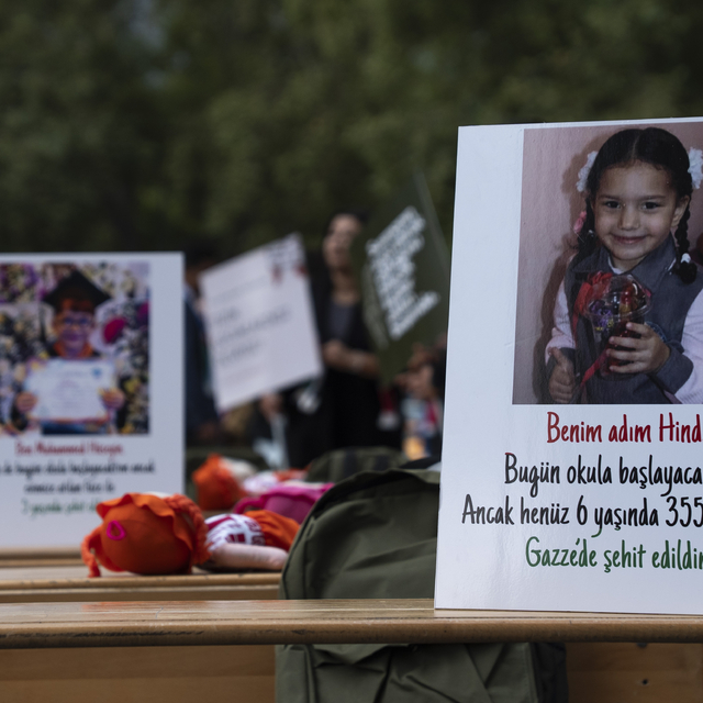 AK Parti Gençlik Kolları'ndan Gazze için "Boş Sıralar" etkinliği