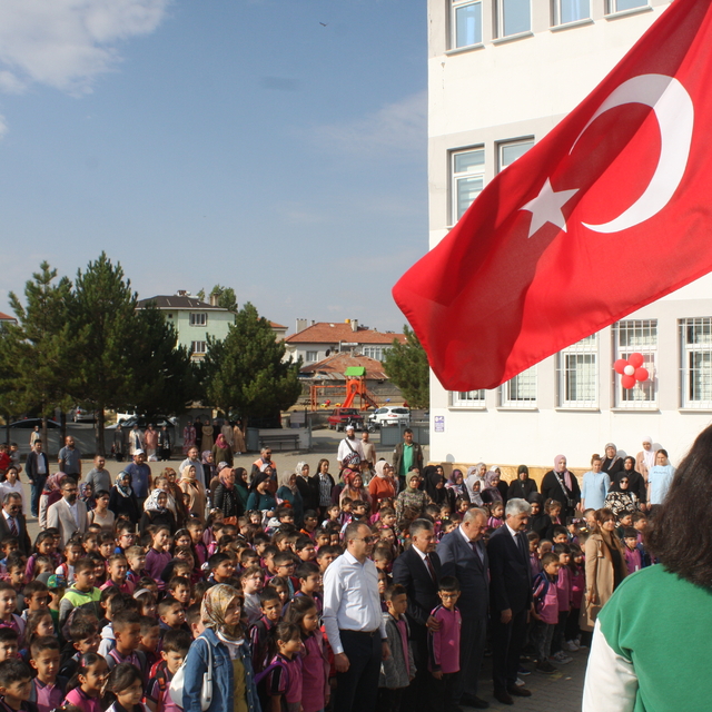 Şarkışla'da yeni eğitim öğretim yılı başladı