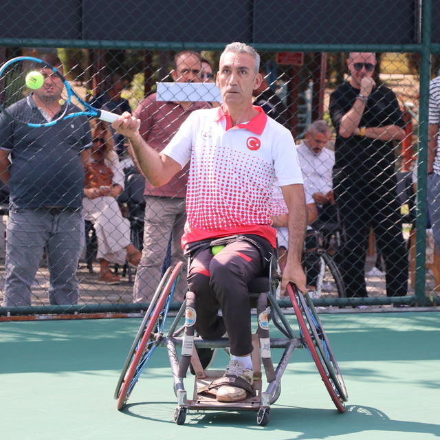 Tekerlekli Sandalye Tenisi Türkiye Şampiyonası, Zonguldak'ta başladı
