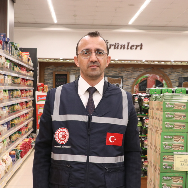Ticaret Bakanlığı ekipleri Sakarya ve Kocaeli'de marketleri denetledi