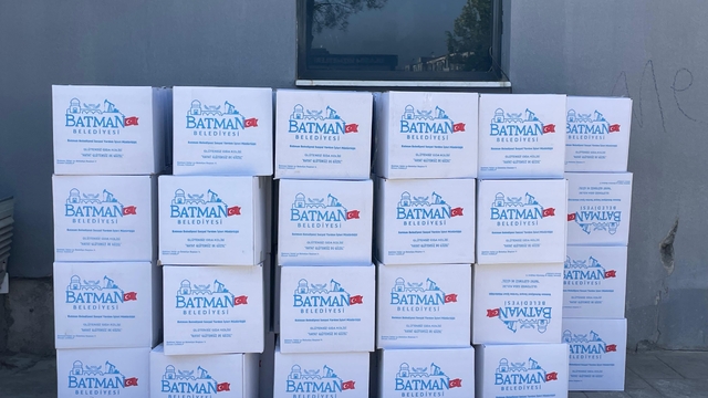 Batman'da 1268 aileye glütensiz gıda yardımı