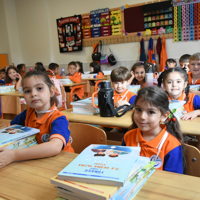 Konya, Aksaray, Karaman ve Afyonkarahisar'da yeni eğitim öğretim yılı başla...