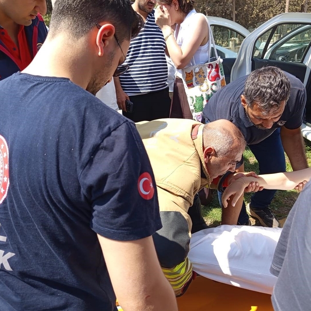 Hatay'da zincirleme trafik kazasında 5 kişi yaralandı