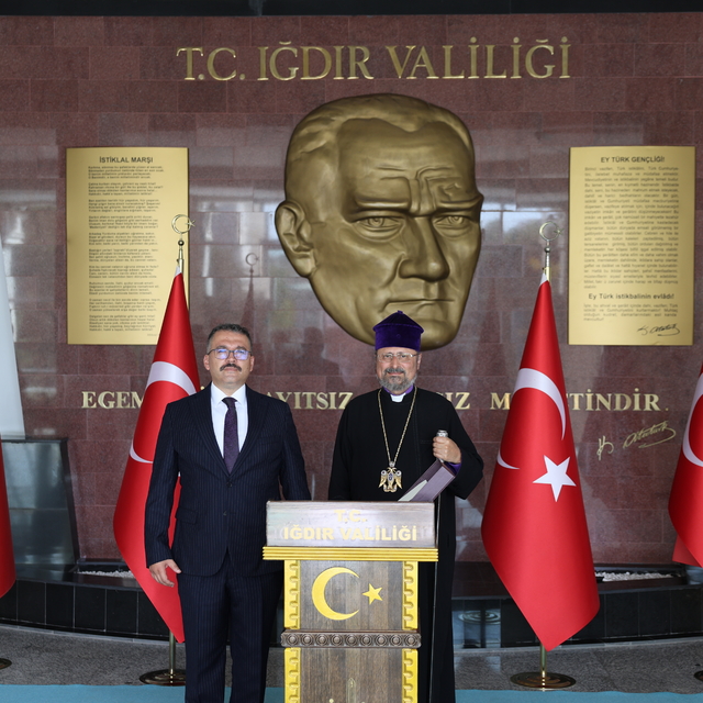 Türkiye Ermenileri Patriği Maşalyan, Iğdır Valisi Turan'ı ziyaret etti