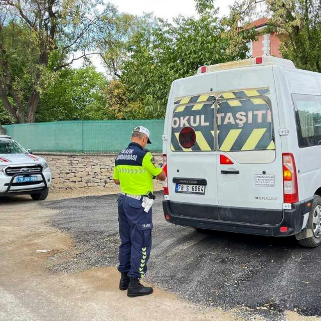 Karabük'te okul servisleri denetlendi