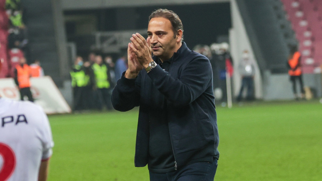 Samsunspor Futbol Direktörü Çapa: 12 Eylül'den önce santrfor transferini bitirmek istiyoruz