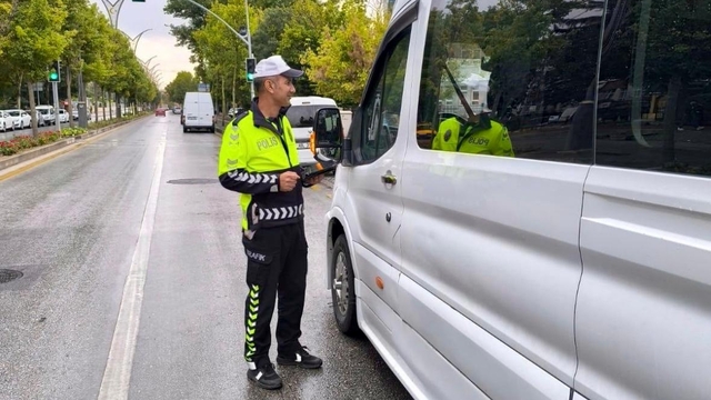 Kırşehir'de okul çevrelerinde denetim yapıldı