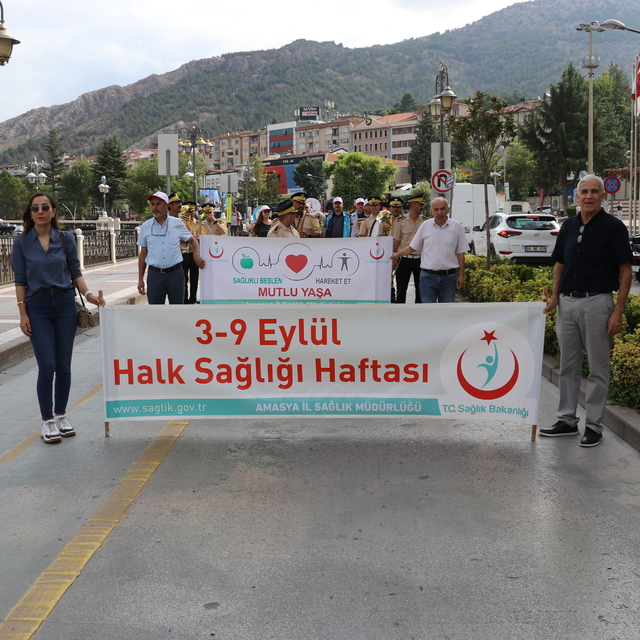 Amasya'da "Halk Sağlığı Haftası" yürüyüşü yapıldı