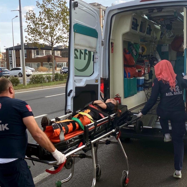 Kazada yaralanan 7 yaşındaki Aybüke: Ellerimi hareket ettirmek istiyorum