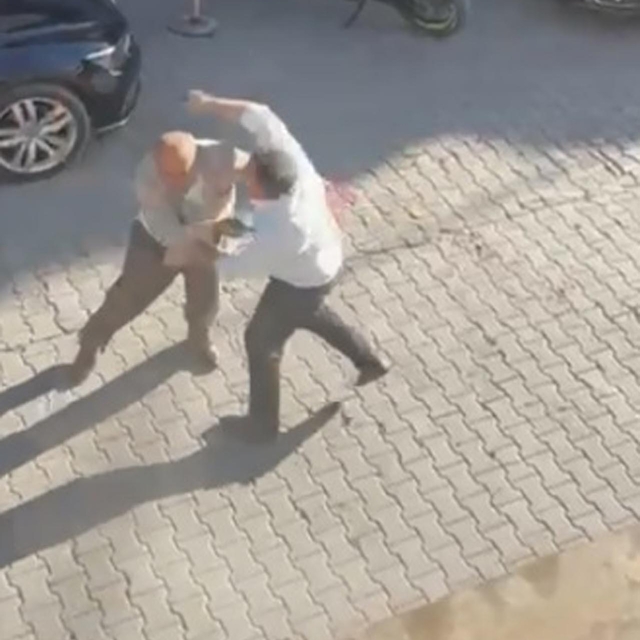 Muş'taki silahlı kavgada 2 kişi öldü, 3 kişi yaralandı; olay kamerada