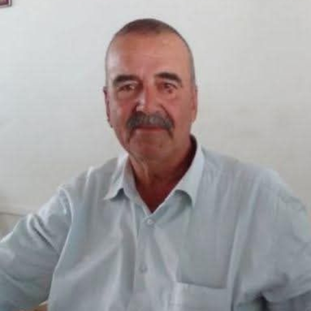 Arının soktuğu çiftçi, öldü