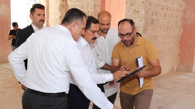 Hatay Valisi Masatlı, restorasyonu süren tarihi yapıları inceledi