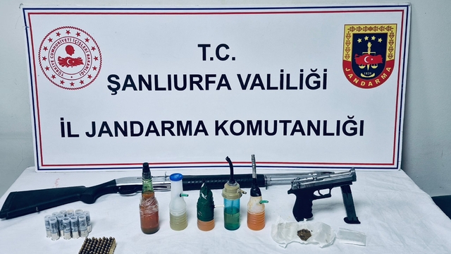Şanlıurfa'da silah kaçakçılığı operasyonunda 8 şüpheli yakalandı