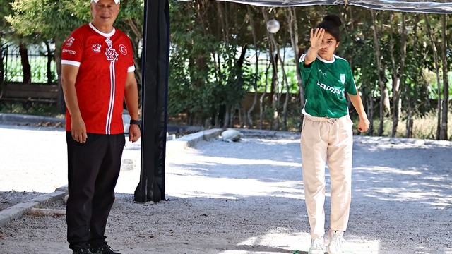 Alaçam, bocce sporunun önemli merkezlerinden biri oldu