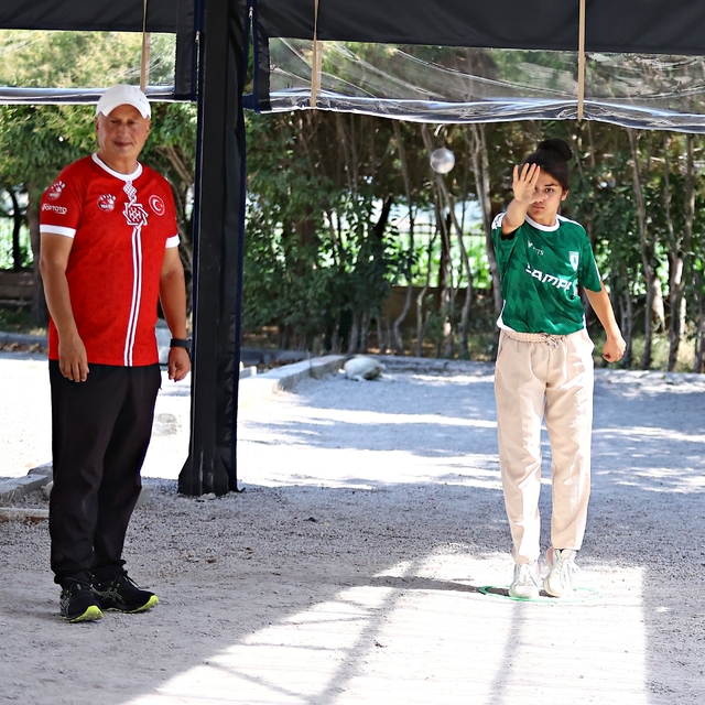 Alaçam, bocce sporunun önemli merkezlerinden biri oldu