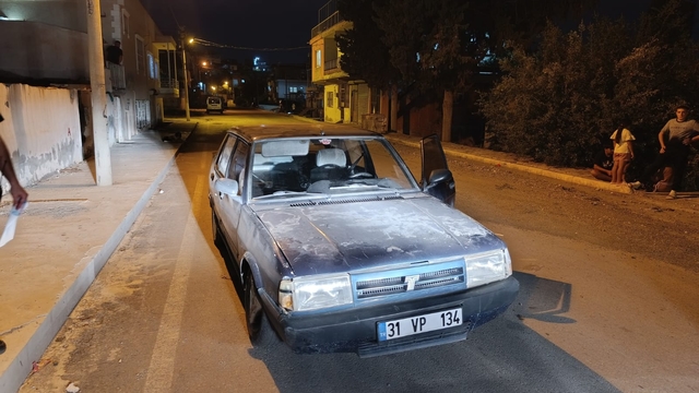 İskenderun'da otomobil hırsızlığı iddiasıyla yakalanan 2 zanlı tutuklandı