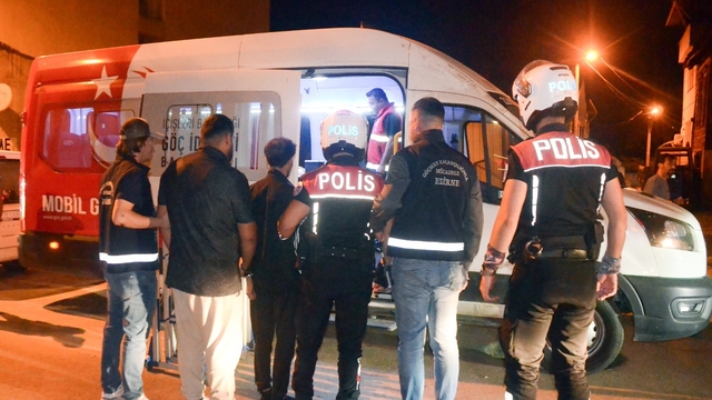 Edirne'de denetimde 5 düzensiz göçmen yakalandı