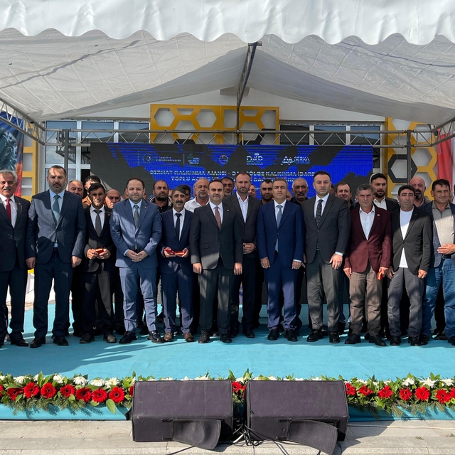 Bakan Kacır: Terörü milletimizin gündeminden tümüyle çıkaracağız (2)