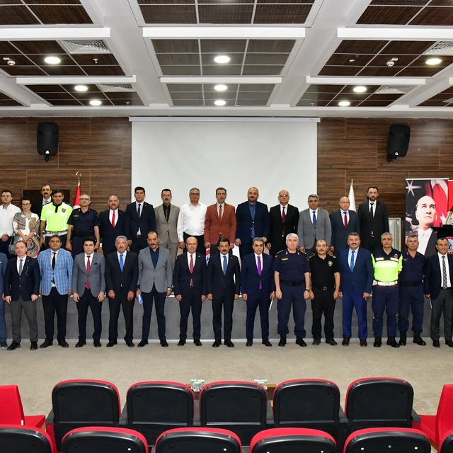 Kırşehir'de okul güvenliği toplantısı yapıldı