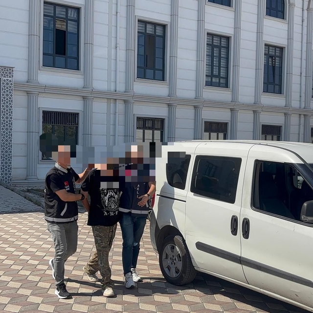 Anne-kızın evde ölü bulunduğu olayda 16 yaşındaki şüpheli gözaltında (5)