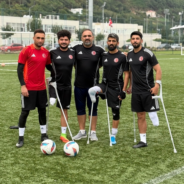 Şahinbey Belediyespor Ampute Futbol Takımı oyuncuları EAFF Uluslar Ligi Tur...
