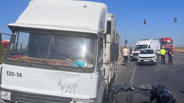 Bursa'da kamyonun çarptığı motosikletin sürücüsü öldü