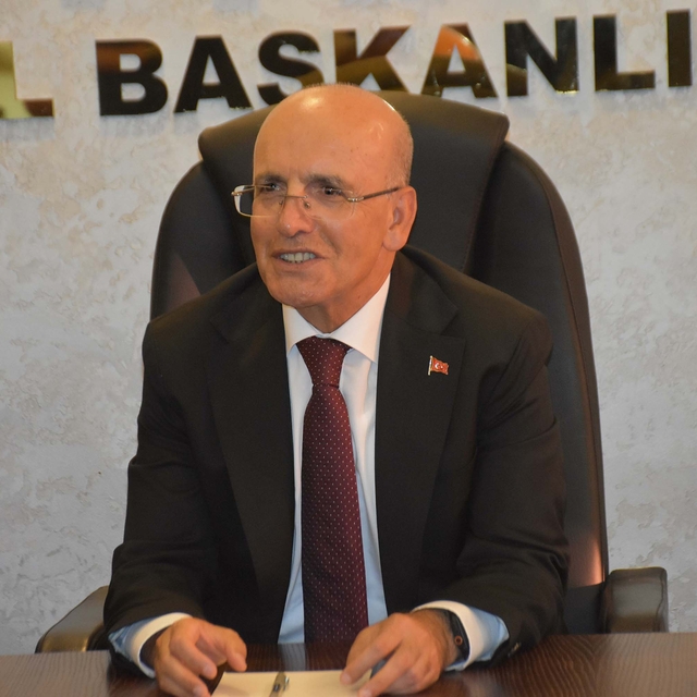 Bakan Şimşek, İzmir'de iş dünyasıyla buluştu (2)