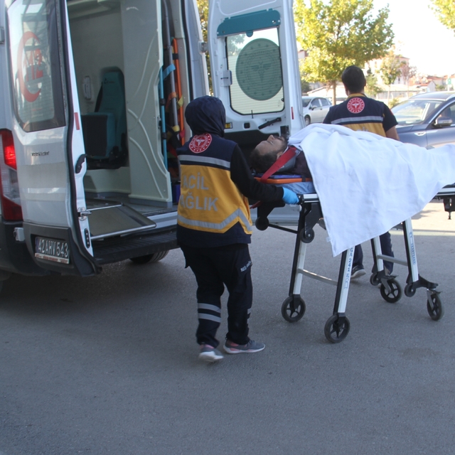 Konya'da asansör boşluğuna düşen işçi yaralandı