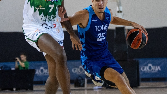 Basketbol: Gloria Kupası