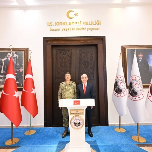 1. Ordu Komutanı Orgeneral Ersay, Vali Turan'ı ziyaret etti