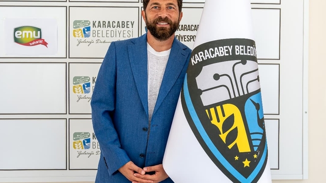 Karacabey Belediyespor teknik direktör İbrahim Dağaşan ile anlaştı