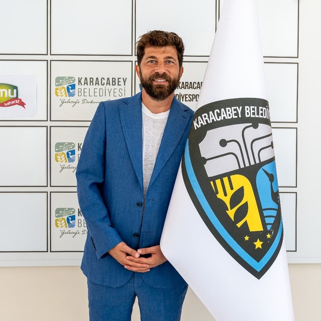 Karacabey Belediyespor teknik direktör İbrahim Dağaşan ile anlaştı