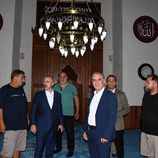 İçişleri Bakan Yardımcısı Turan Güneyli köyünü ziyaret etti