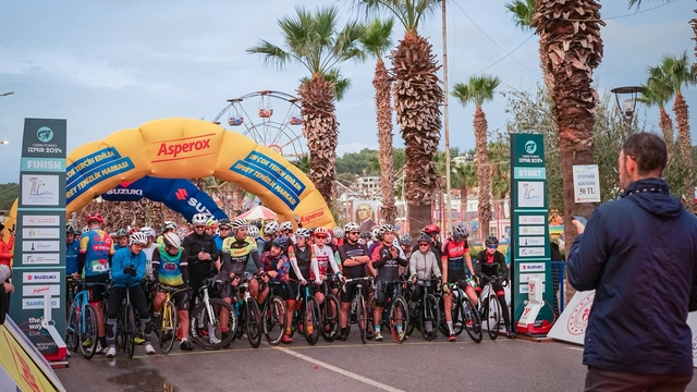 Bisiklet tutkunları Sığacık'ta buluşacak