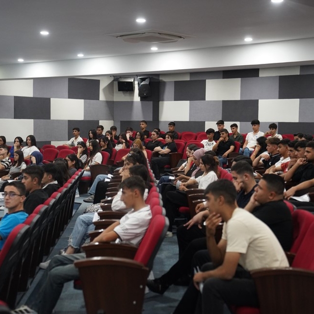 Batman'da lise öğrencilerine iş güvenliği eğitimi verildi