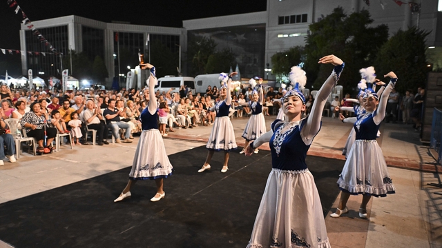 Antalya'da "Komşu Ülkeler Gecesi" düzenlendi